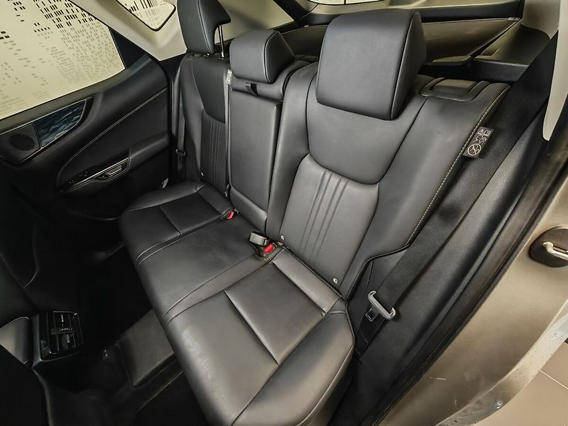 Lexus NX 450h plus 450h+,Executive,4x4, - fotka 20 z 44