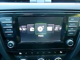 Škoda Octavia 2,0 TDI AUTOKLIMA - náhled 25