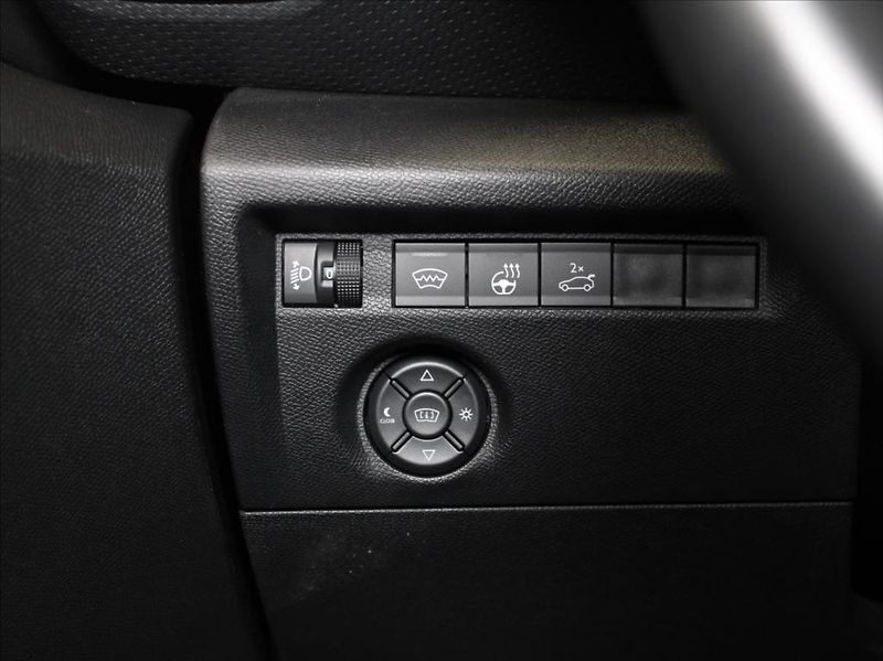 Citroën ë-C4 0,0 50kWH Shine PACK 13 900km! - fotka 18 z 23