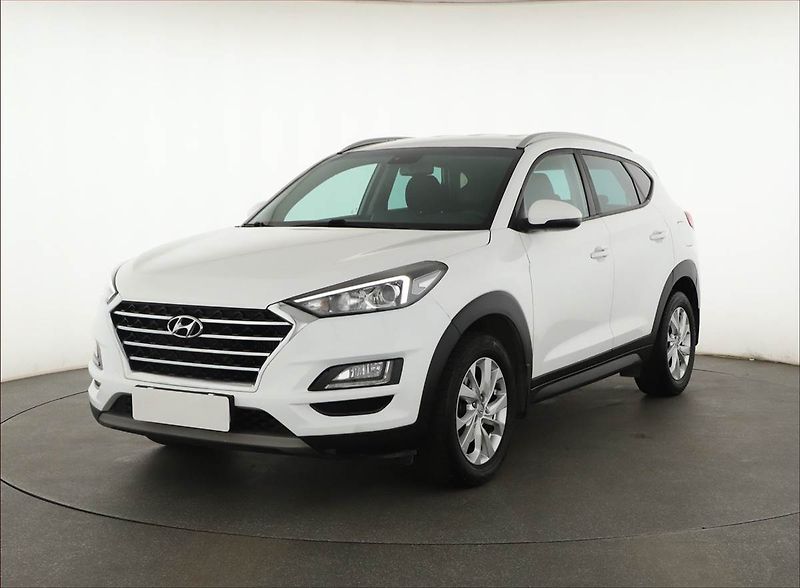 Hyundai Tucson (2018) 1.6 T-GDI, Automat, Navi - fotka 2 z 19