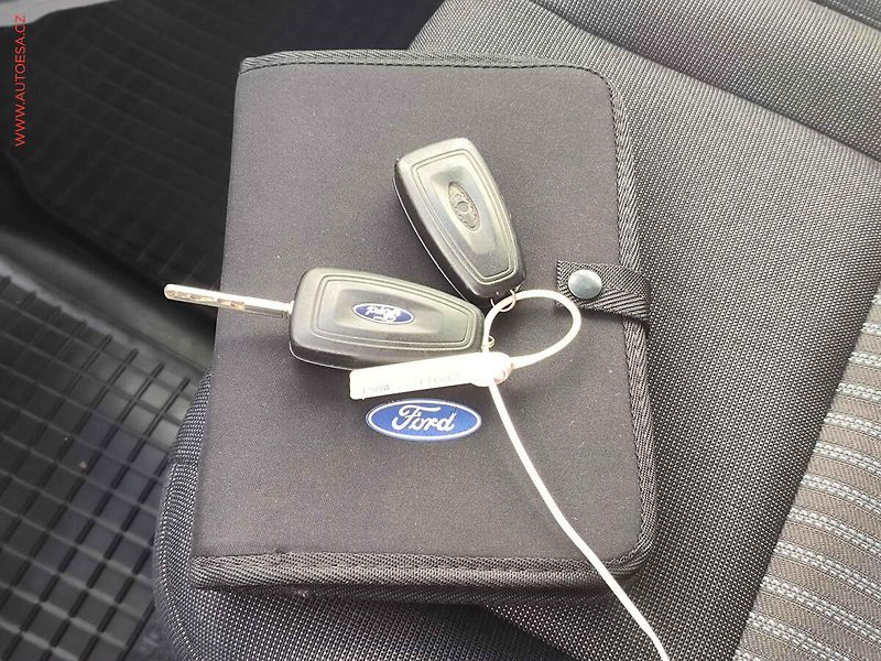 Ford Transit Custom (2017) 2.0TDCi 9míst, TREND, AC - fotka 20 z 20