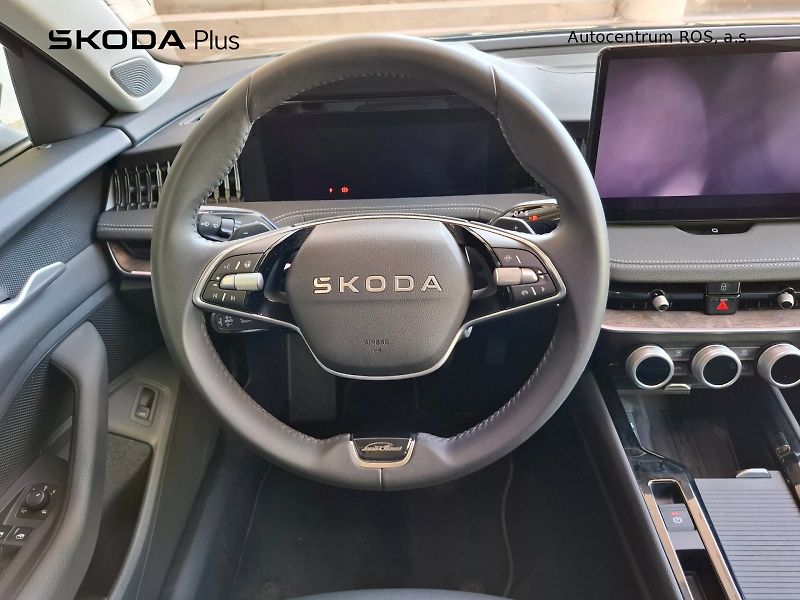 Škoda Superb (2025) L&K TD 142/2.0 A7A - fotka 5 z 31