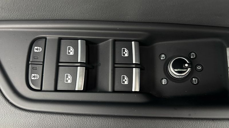 Audi A5 2.0 40TDI Quattro S Tronic Spo - fotka 23 z 31