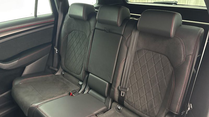 Škoda Kodiaq 2.0 TSI DSG 4x4 RS - fotka 16 z 31
