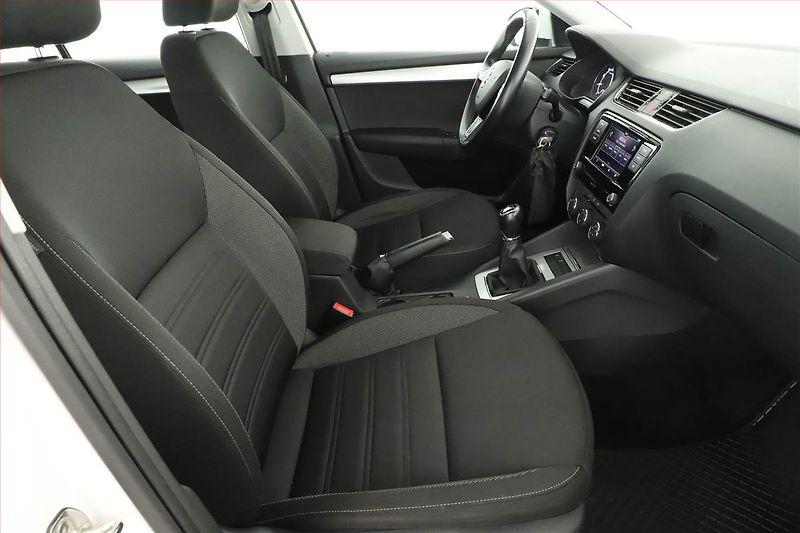 Škoda Octavia (2020) Ambition 1.5 TSI, ČR,1.maj - fotka 7 z 15