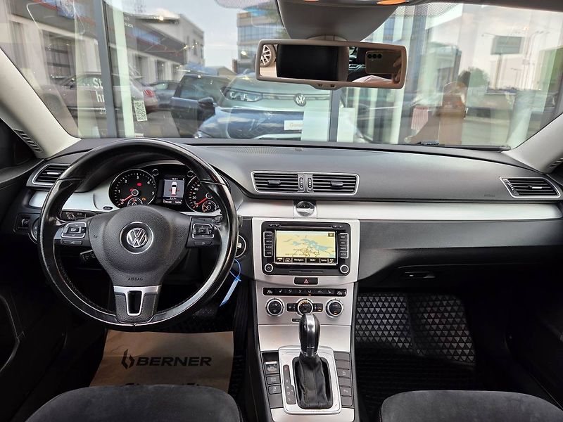 Volkswagen Passat Variant (2014) 2.0 TDI DSG - fotka 10 z 45