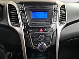 Hyundai i30 (2015) Trikolor 1.4 CVVT, Serv.kniha - náhled 12