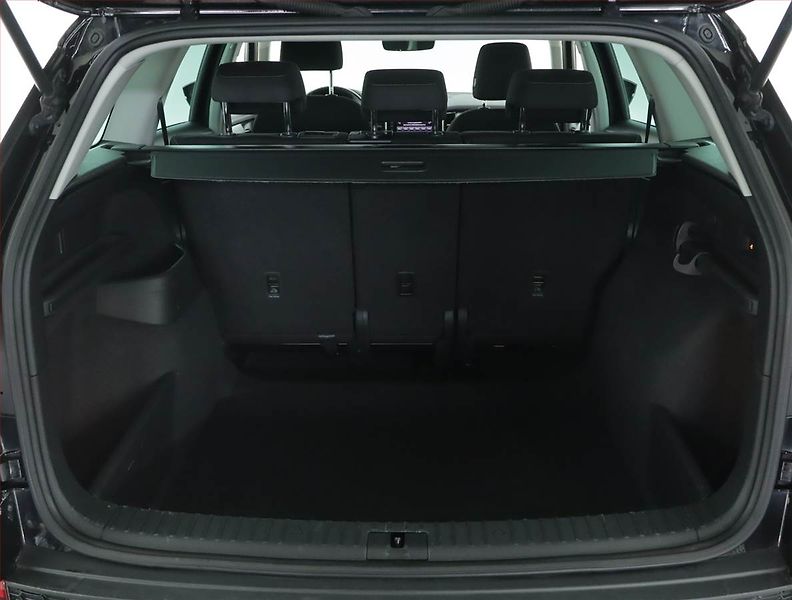 Škoda Kodiaq (2023) Ambition 2.0 TDI - fotka 14 z 18