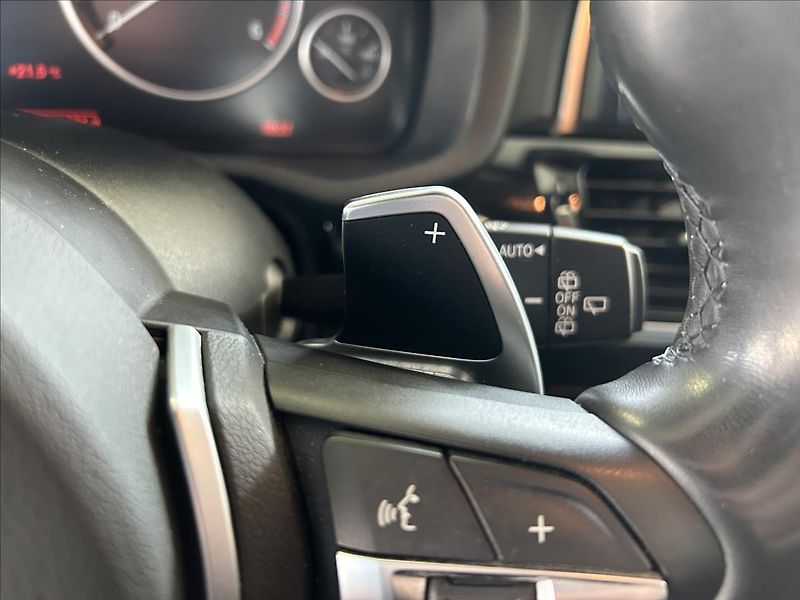 BMW X3 2,0   xDrive20d,1.MAJITEL,ČR,D - fotka 15 z 38
