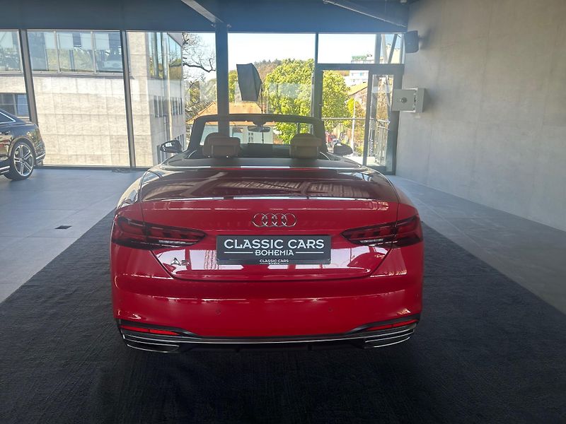 Audi A5 (2022) Cabriolet 2.0 TDI S-tronic - fotka 6 z 27