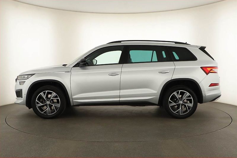 Škoda Kodiaq (2023) 2.0 TDI - fotka 3 z 20