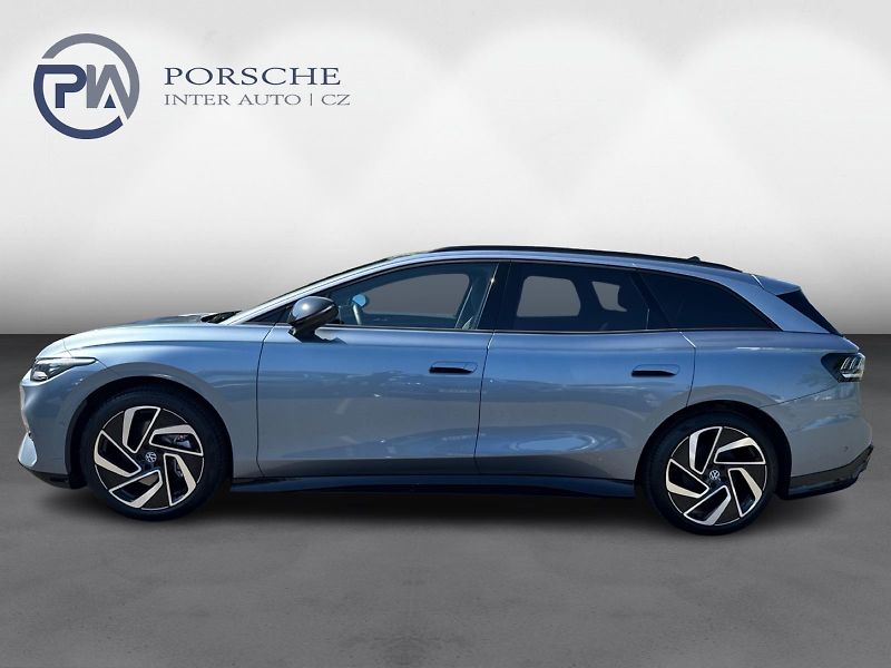 Volkswagen ID.7 Tourer Pro People  210 kW, 77 kWh - fotka 2 z 30