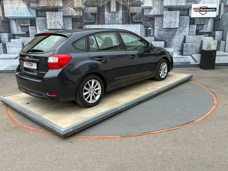 Subaru Impreza (2013) 1.6i, 84KW, 4x4 - fotka 6 z 23