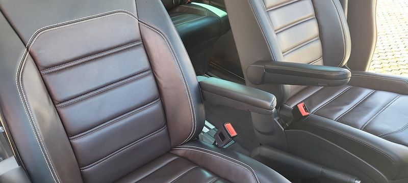 Volkswagen Multivan (2017) T6 2,0TDi 150kW DSG Highline - fotka 9 z 42