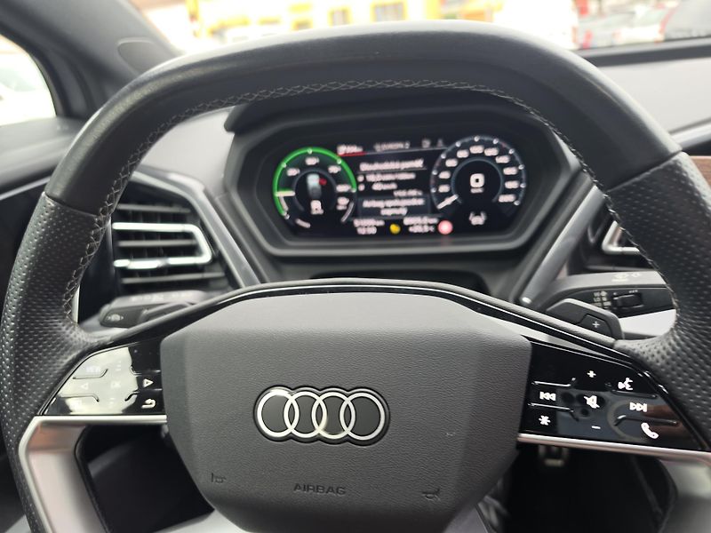 Audi Q4 e-tron 40 150KW Sportback Sonos Matri - fotka 24 z 26