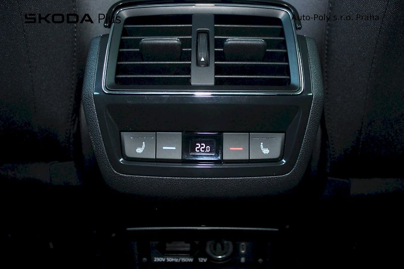 Škoda Karoq (2023) 2.0 TDI 110 kW Style - fotka 22 z 25