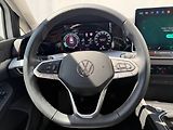 Volkswagen Golf (2024) 1.5 TSI 85 kW People - náhled 10