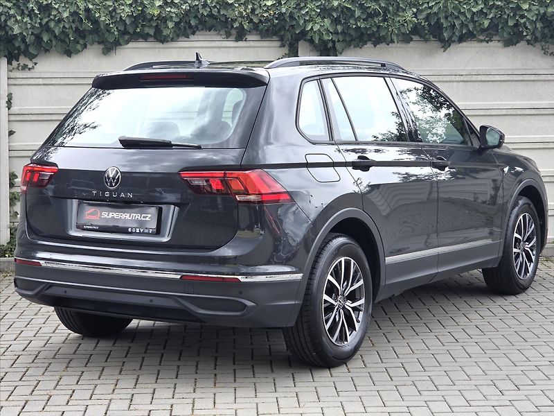 Volkswagen Tiguan 1,5 TSi evo DSG Life 1.maj 16V - fotka 6 z 25