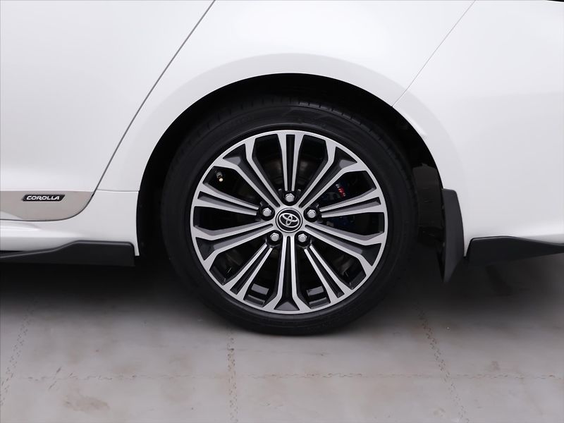 Toyota Corolla 1.6 VVT-i 97kW CZ 1.Maj Comfor - fotka 20 z 27
