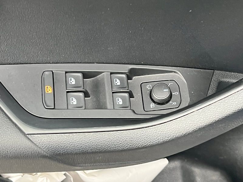 Škoda Karoq (2021) Style Plus 1.5 TSI 110KW 6° ma - fotka 14 z 33