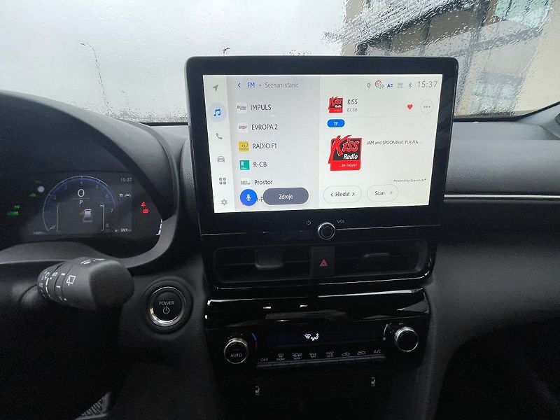 Toyota Yaris Cross 1.5 Hybrid 130k FWD Style - fotka 16 z 28