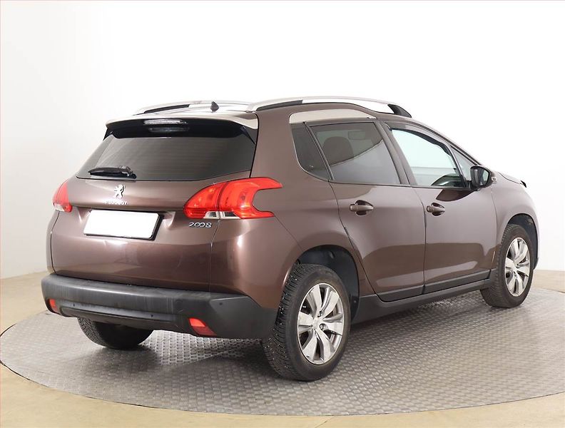 Peugeot 2008 (2014) 1.6 VTi, Tempomat - fotka 5 z 16