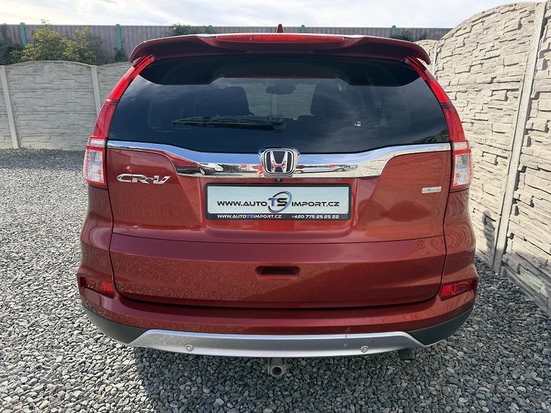 Honda CR-V 1.6CT-Di 4x4 160PS ČR 145TKM!! - fotka 4 z 159