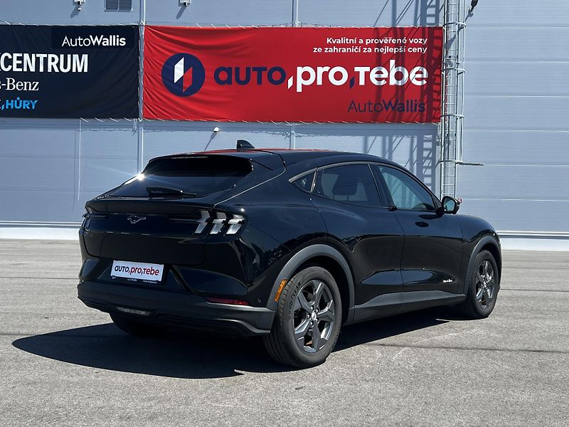 Ford Mustang Mach-E RWD 75kWh 190kW 1.Maj DPH - fotka 4 z 26