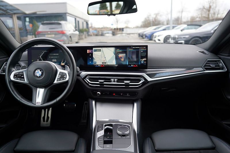 BMW Řada 2 M240i xDrive 3.0i/AT/380 PS - fotka 22 z 46