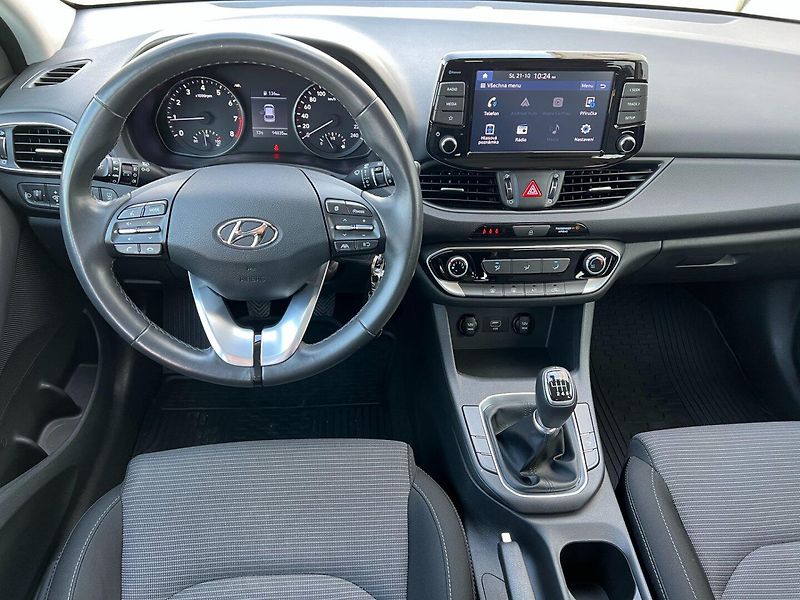 Hyundai i30 (2023) Com.1.0T-GDi Comfort! ČR+1maj. - fotka 14 z 34