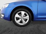 Škoda Octavia (2016) 1.6 TDI, Navi, Tempomat - náhled 18