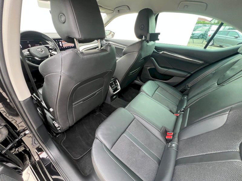 Škoda Octavia (2024) Style 1.5 TSI 110 kW 6°manuáln - fotka 16 z 34