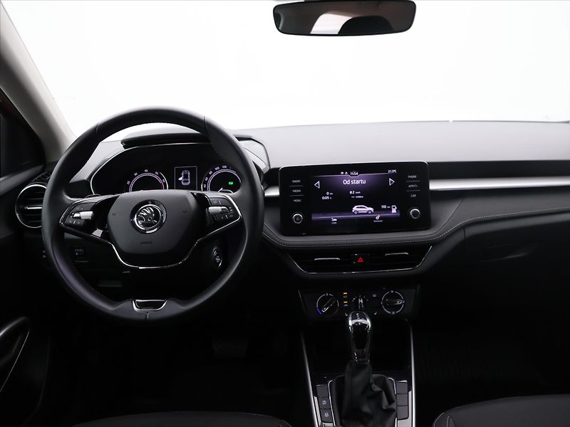 Škoda Fabia 1,5 TSI 110kW DSG Style 1.Maj - fotka 25 z 32
