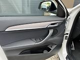 BMW X2 (2021) 2,0xD M-packet 140Kw,TZ,head-u - náhled 18