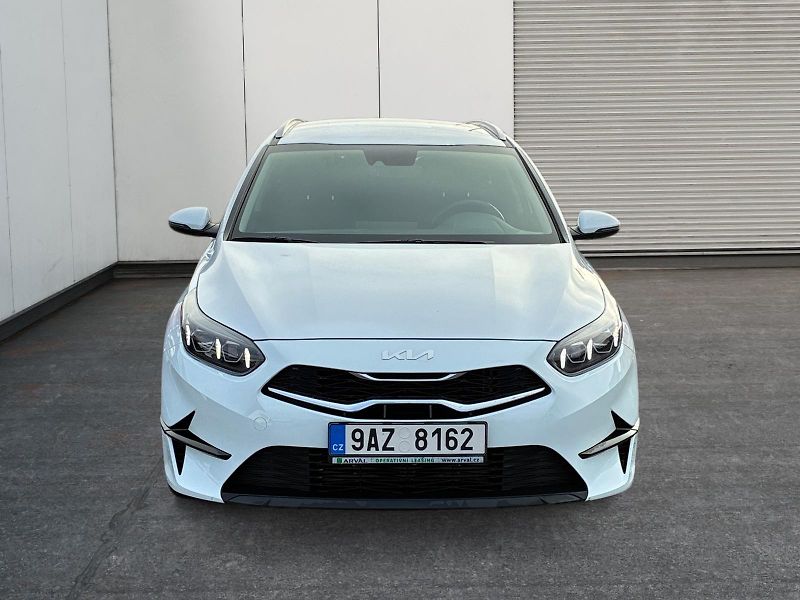 Kia Ceed (2023) TOP 1.0T-GDI 88kW CZ DPH - fotka 2 z 11