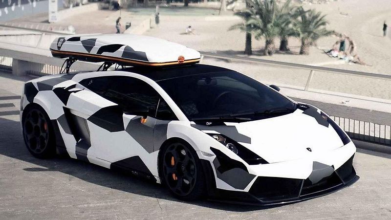 Jon Olsson a jeho hračky.