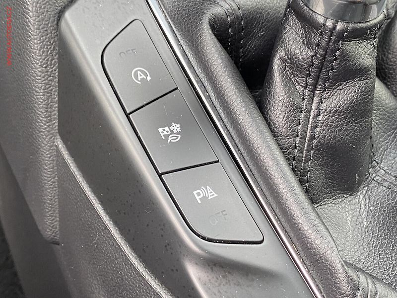 Ford Focus (2022) 1.5 TDCi, Trend Plus, LED - fotka 14 z 17