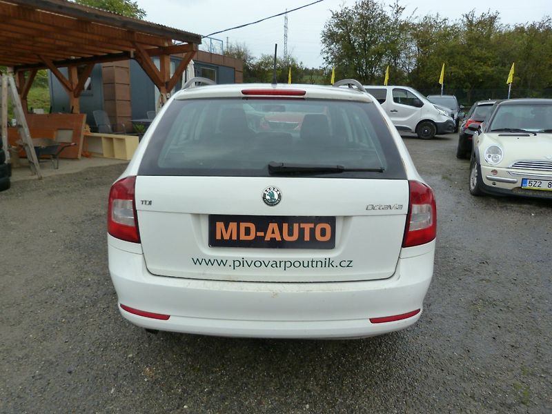 Škoda Octavia 2.0TDI DPH - fotka 6 z 16