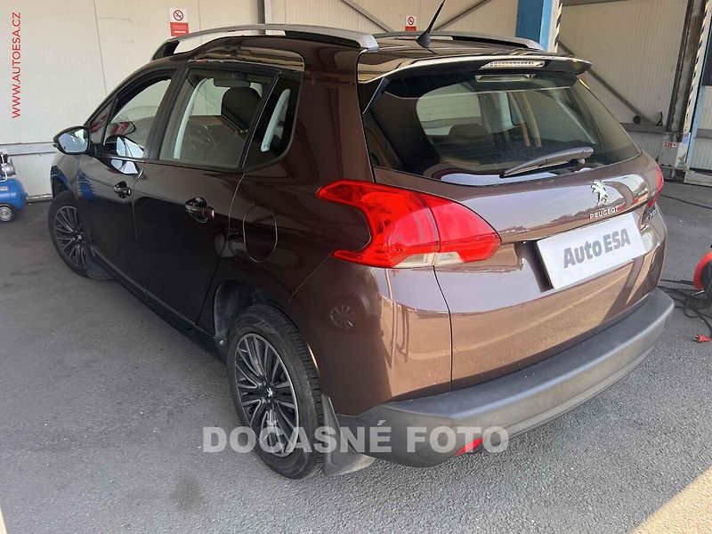 Peugeot 2008 (2014) 1.6i, ČR, LPG v TP - fotka 2 z 3