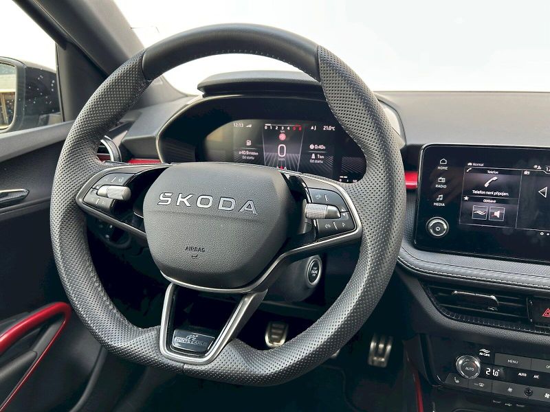 Škoda Fabia (2025) Monte Carlo 1.0 TSI 85 kW - fotka 10 z 32