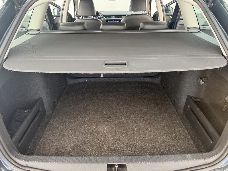 Škoda Octavia 1.6tdi*85kw*Manuál*Kůže* - fotka 12 z 34