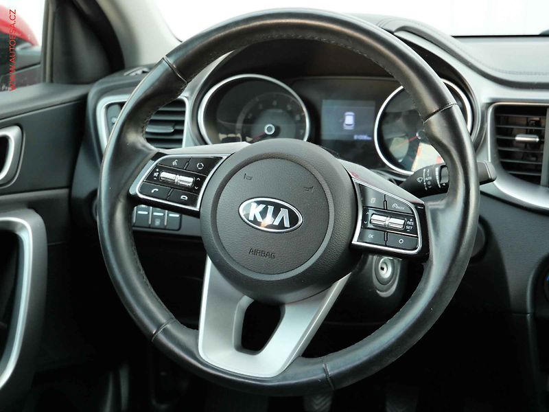 Kia Ceed (2020) 1.4 T-GDi, 2.maj,ČR, LED - fotka 11 z 23