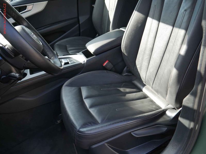Audi A4 (2023) 2.0TDi, AT, LED, kůže, +ALU - fotka 9 z 19