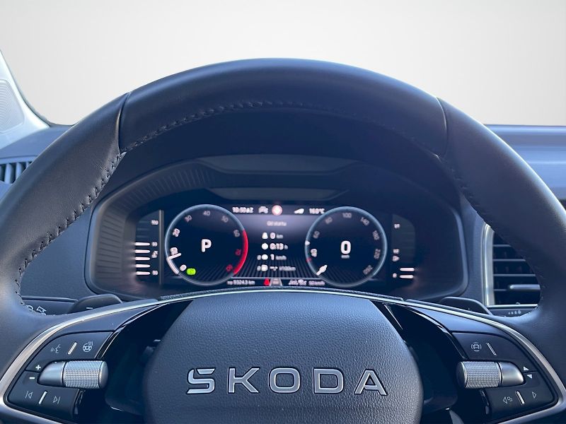 Škoda Karoq (2025) Top Selection 1.5 TSI 110kW DS - fotka 10 z 35