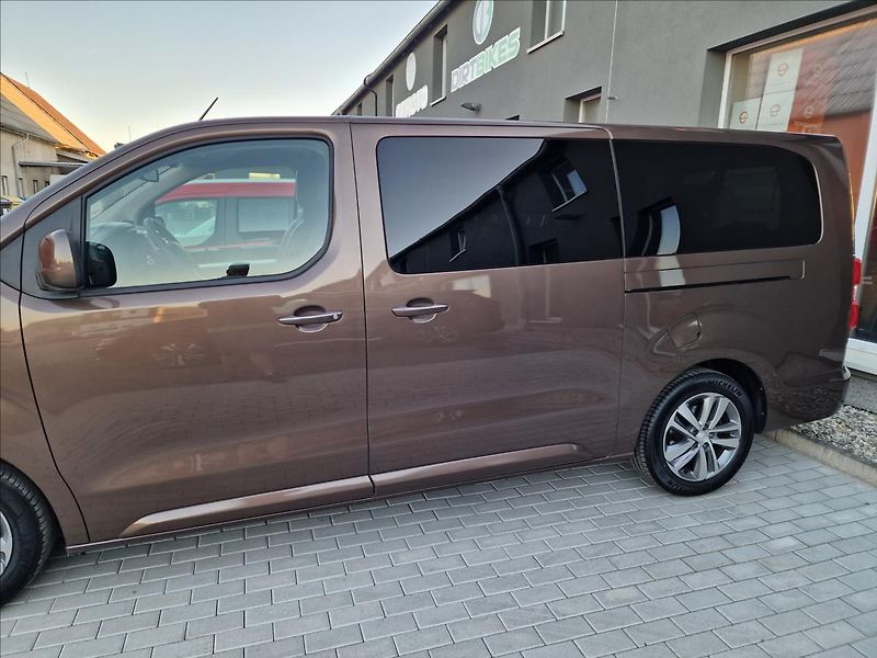 Peugeot Traveller 2.0HDI ALLURE L3,ČR,1.Majitel - fotka 43 z 49
