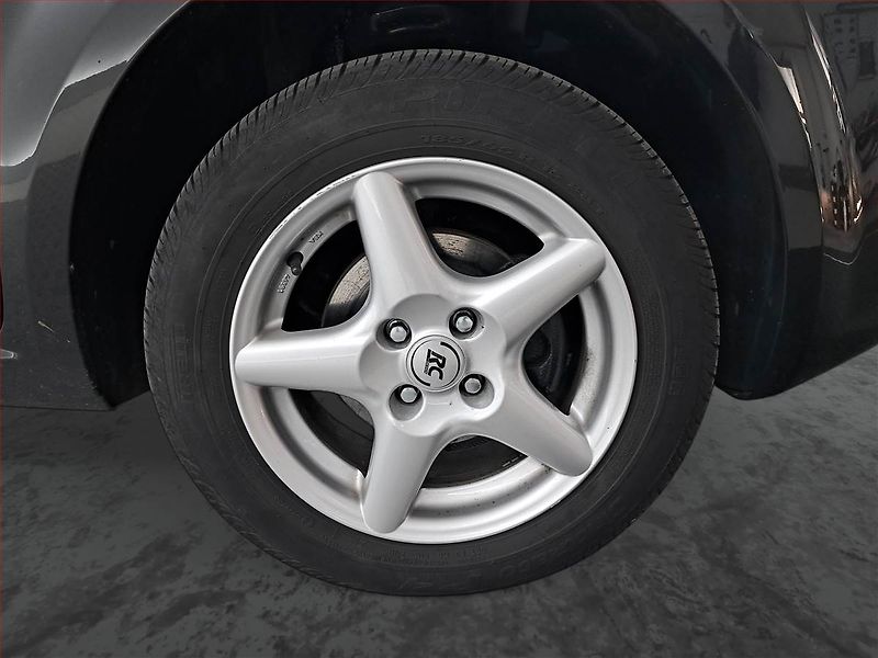 Fiat Linea (2012) 1.4, po STK, CZ doklady - fotka 14 z 15