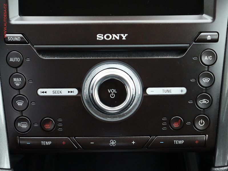 Ford Mondeo (2019) 1.5 EB, AT, navi, LED - fotka 14 z 19