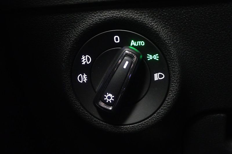 Škoda Karoq - fotka 13 z 24
