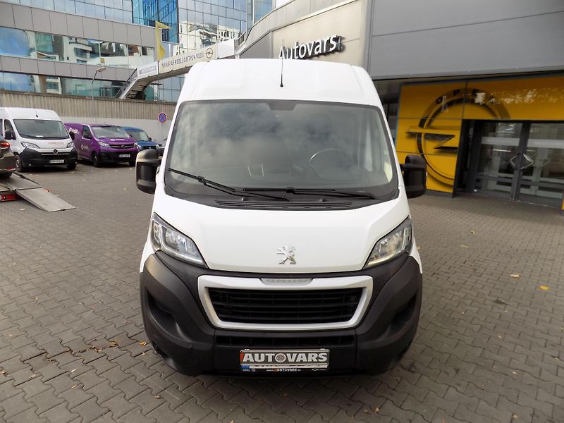 Peugeot Boxer (2021) 2.2 HDI - fotka 2 z 14