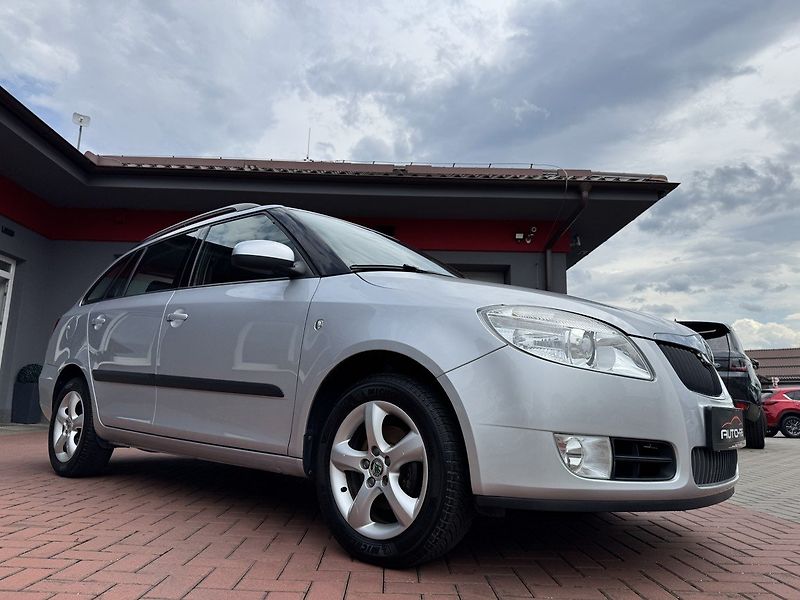 Škoda Fabia (2009) 1.4 16V Digi Klima Tempomat - fotka 50 z 50